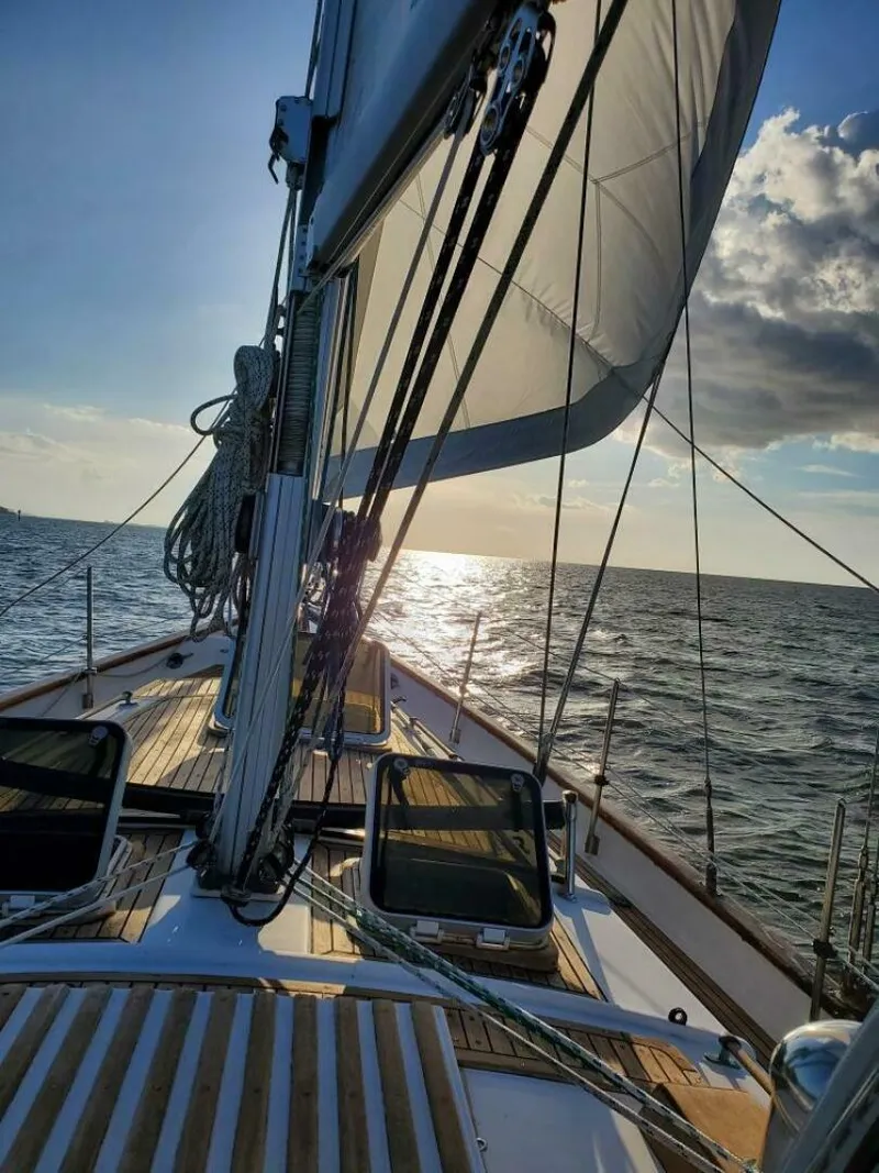 Slide: The Image of Blue Water Vagabond 42 Center Cockpit 1983 - 5923572