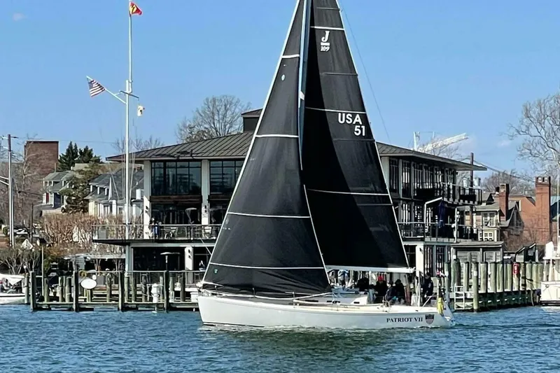 Slide: The Image of J109 AYC Frostbites - 5899088