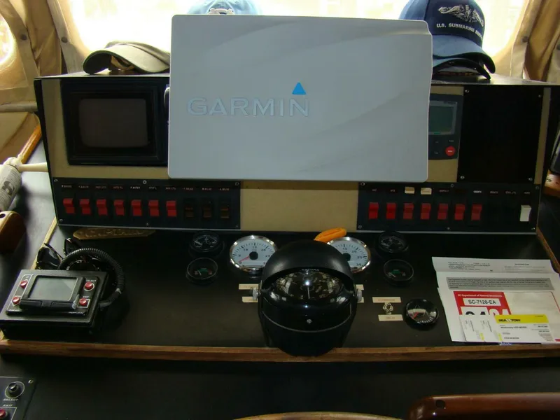 Slide: The Image of Custom Trawler 1991 - 5885817