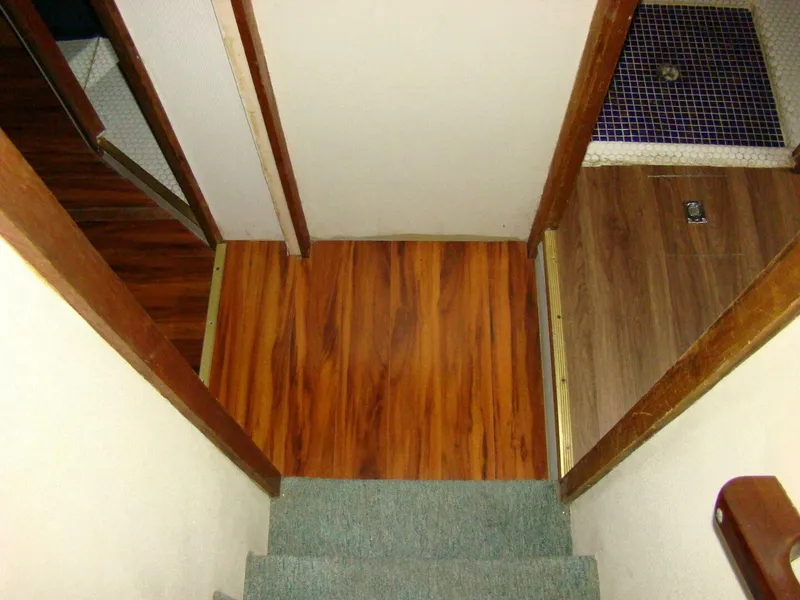 Slide: The Image of Custom Trawler 1991 - 5885840