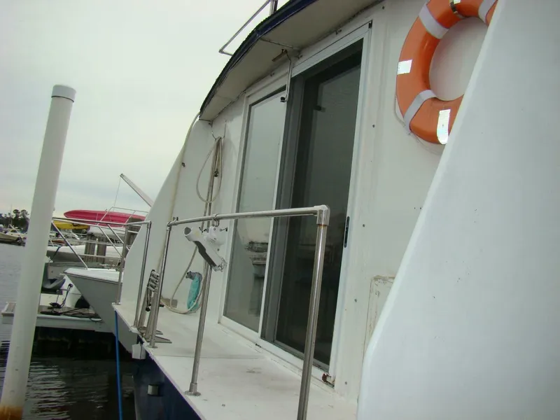 Slide: The Image of Custom Trawler 1991 - 5885795