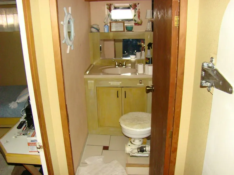 Slide: The Image of Custom Trawler 1991 - 5885859