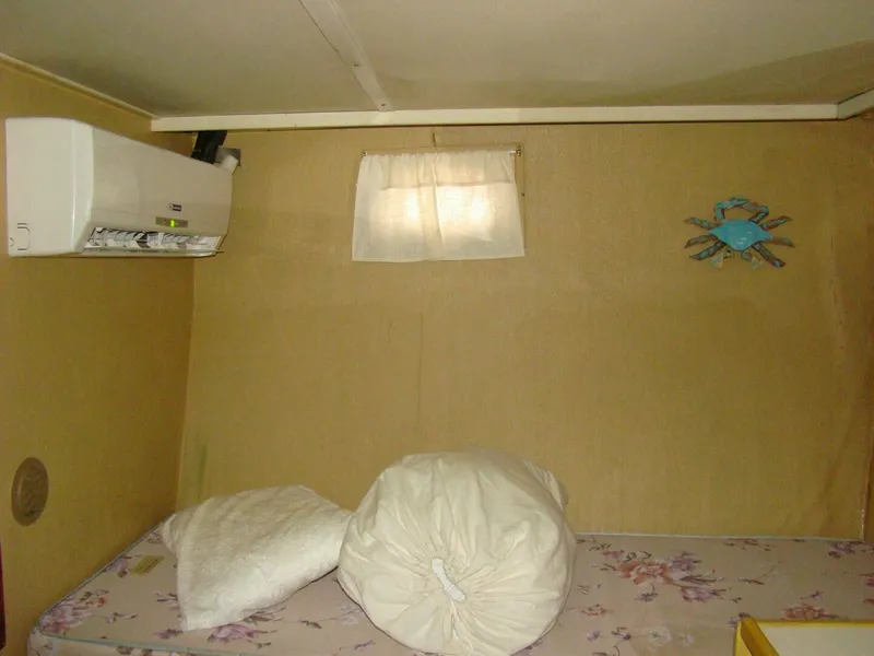 Slide: The Image of Custom Trawler 1991 - 5885862