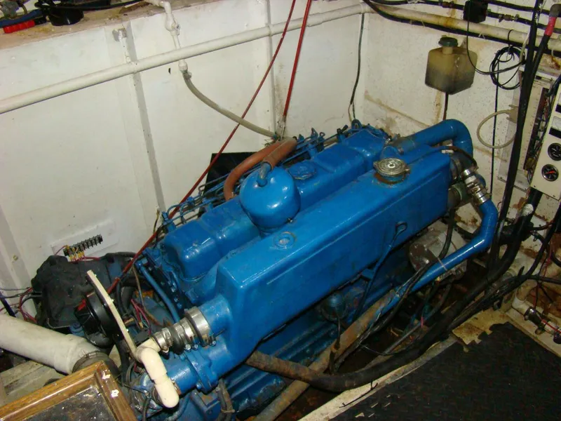 Slide: The Image of Custom Trawler 1991 - 5885867