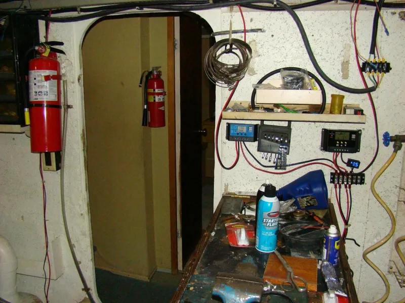 Slide: The Image of Custom Trawler 1991 - 5885872