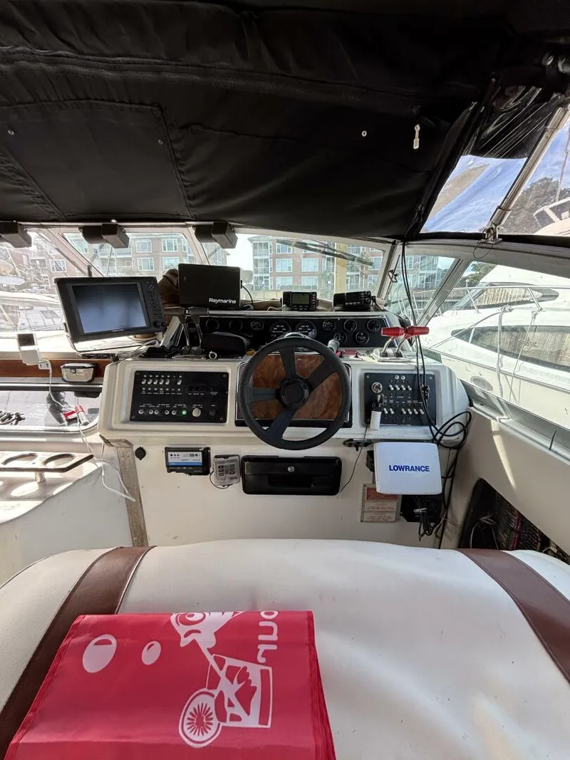 Slide: The Image of Sea Ray 340 Sundancer 1989 - 5885897