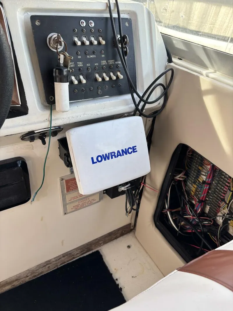 Slide: The Image of Sea Ray 340 Sundancer 1989 - 5885901