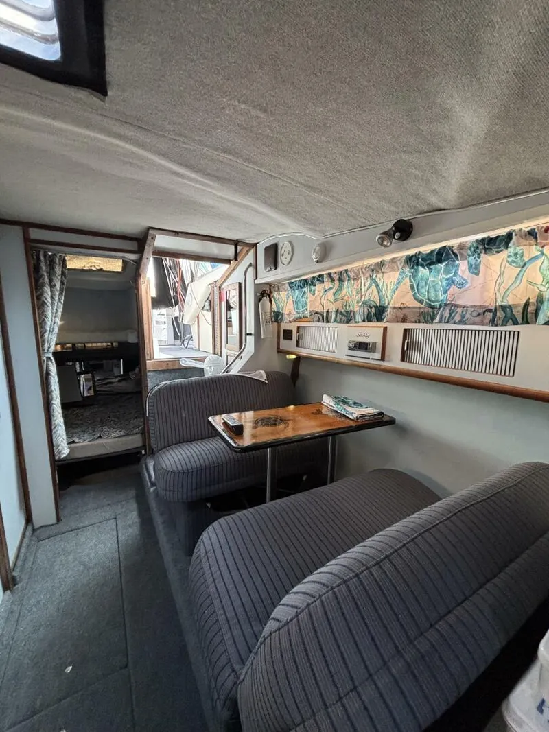 Slide: The Image of Sea Ray 340 Sundancer 1989 - 5885911