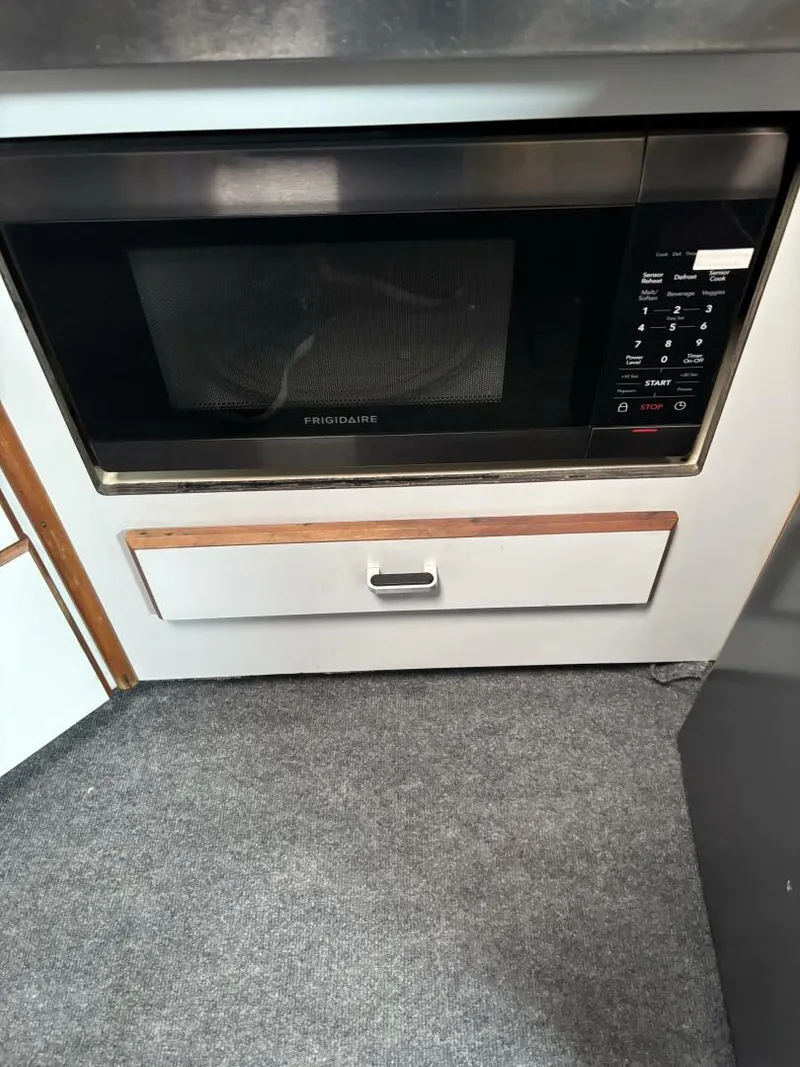 Slide: The Image of Sea Ray 340 Sundancer 1989 - 5885926