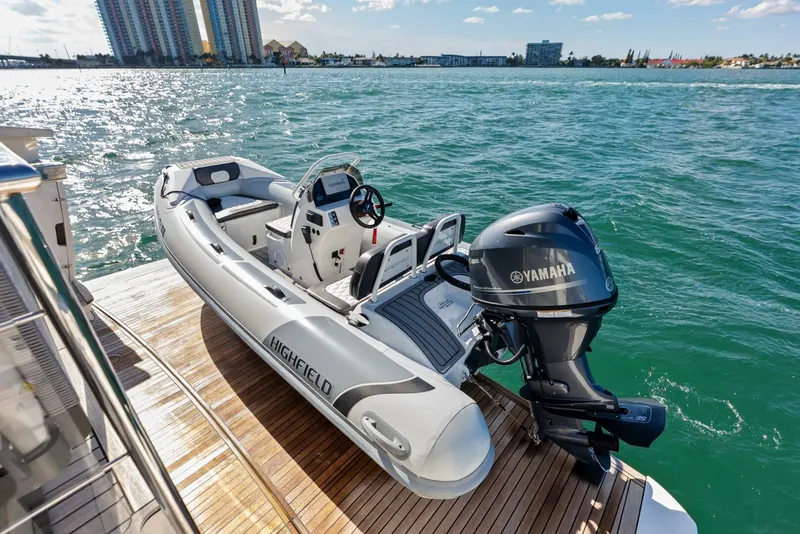 Slide: The Image of Absolute 75 Navetta 2025 - 5911322