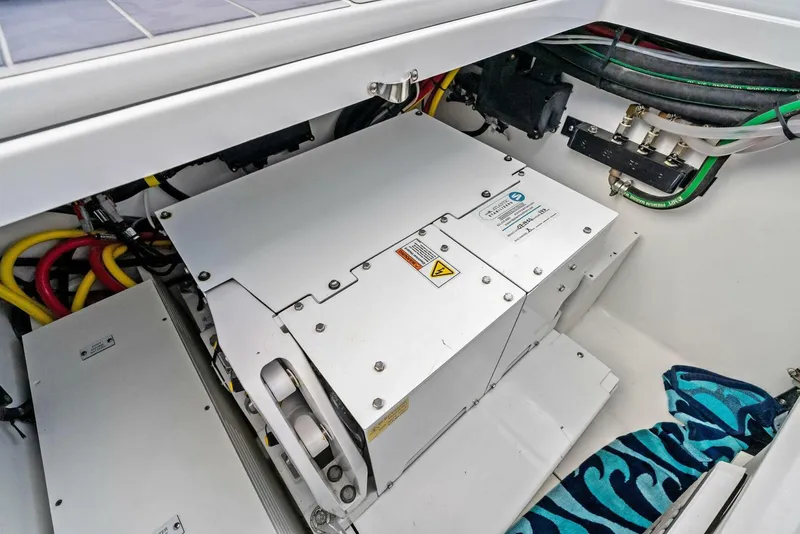 Slide: The Image of HCB 42 Lujo 2023 - 5886292