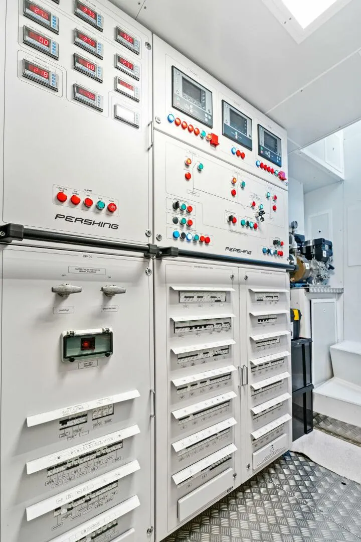 Slide: The Image of Pershing GTX Motoryacht 2023 - 5886955