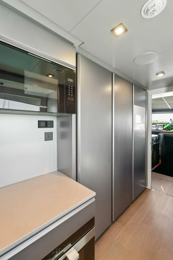 Slide: The Image of Pershing GTX Motoryacht 2023 - 5886856