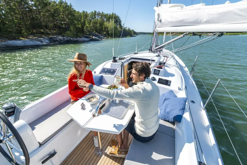 Slide: The Image of Beneteau Oceanis 30.1 2026 - 5886452