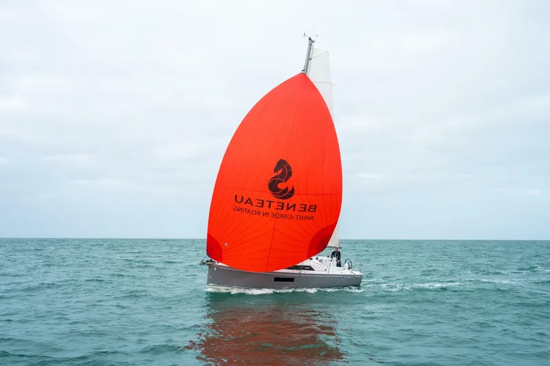 Slide: The Image of Beneteau Oceanis 30.1 2026 - 5886583