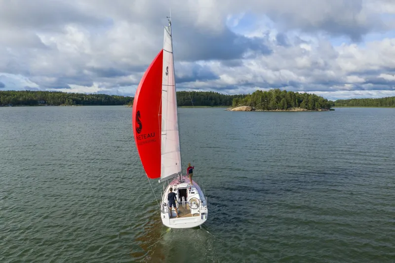 Slide: The Image of Beneteau Oceanis 30.1 2027 - 5886577