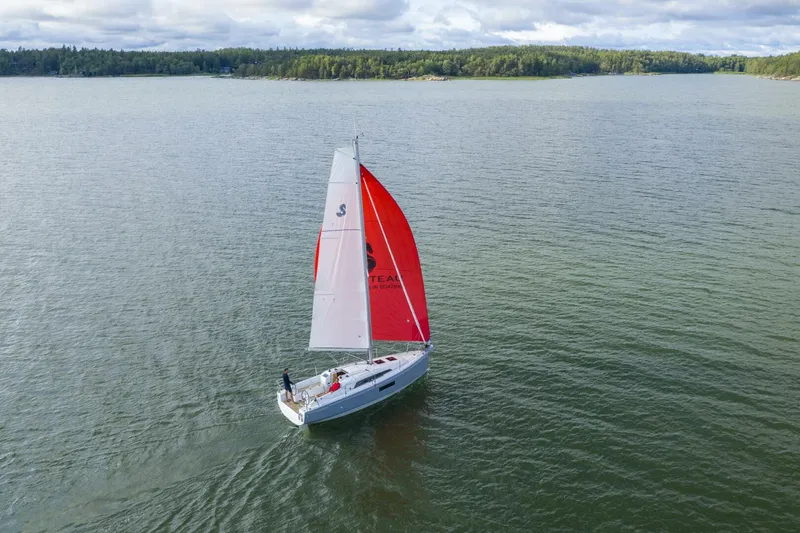 Slide: The Image of Beneteau Oceanis 30.1 2027 - 5886578