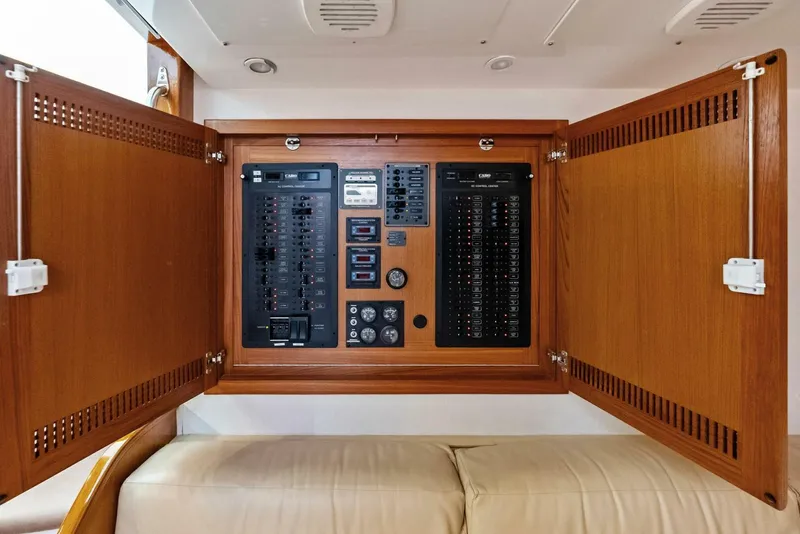 Slide: The Image of Cabo 45 Express 2006 - 5886727