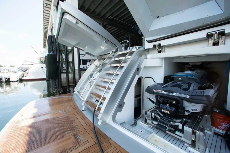 Slide: The Image of Riva Mythos 2014 - 5887272