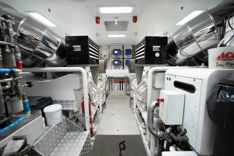 Slide: The Image of Riva Mythos 2014 - 5887320