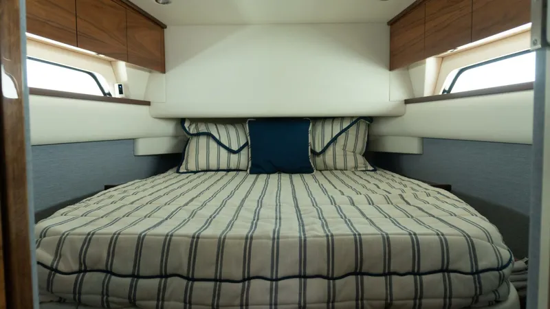 Slide: The Image of 2024 Valhalla Boatworks V-55 "Galati Yacht Sales Trade" - 5887611