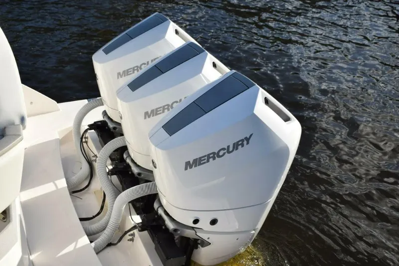 Slide: The Image of Joystick Piloting  Skyhook Dynamic Positioning Option - 5903792