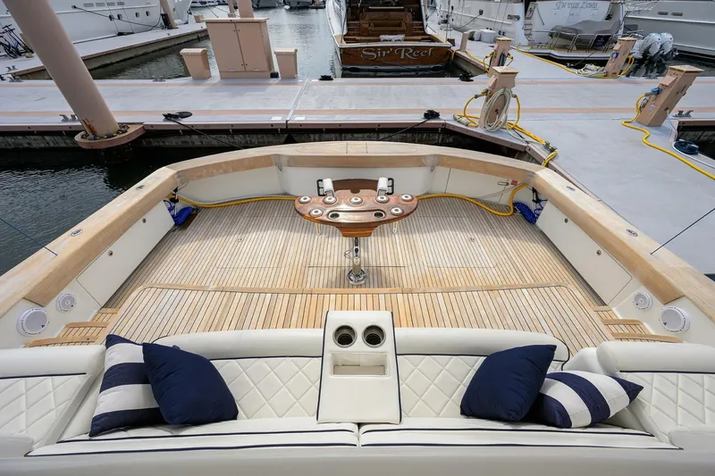 Slide: The Image of Viking  92 SPECULATOR - Cockpit 2017 Viking 92 SPECULATOR - 5888563