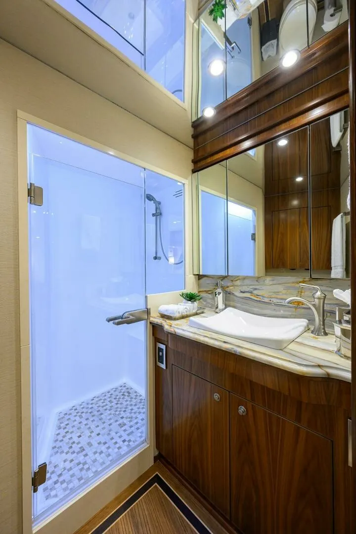 Slide: The Image of Viking 92 SPECULATOR - Guest Stateroom Ensuite Head 2017 Viking 92 SPECULATOR - 7650373