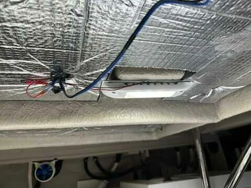 Slide: The Image of Sea Ray 51 Fly 2017 - 5890690