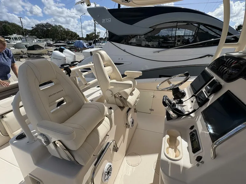 Slide: The Image of Grady-White Canyon 306 2018 - 5889016