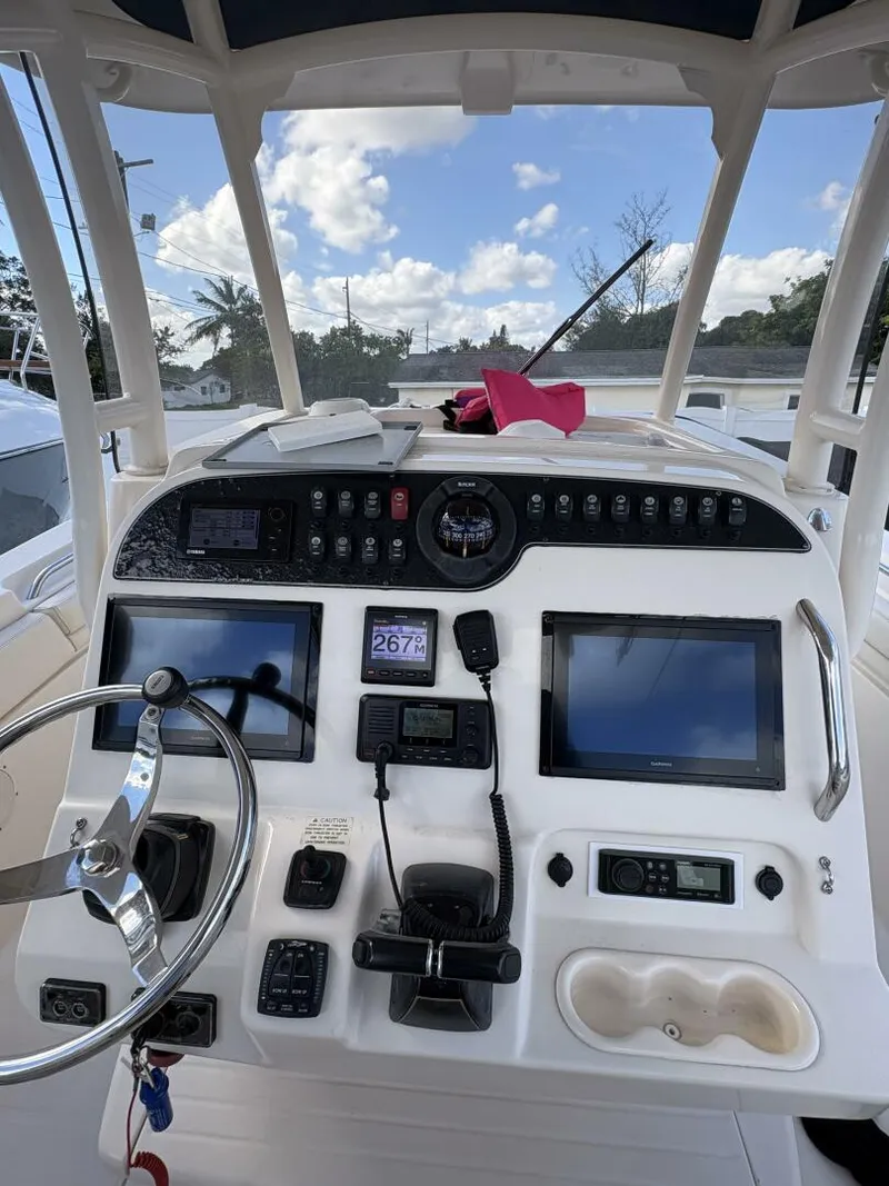 Slide: The Image of Grady-White Canyon 306 2018 - 5889050