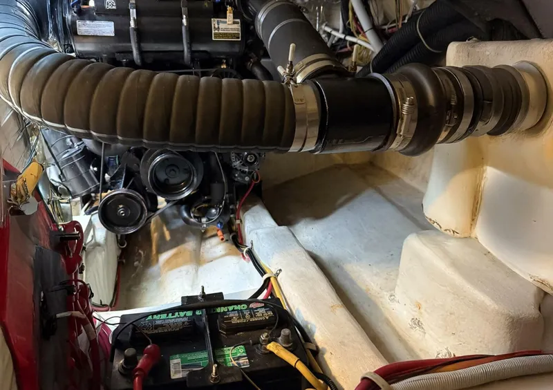 Slide: The Image of Carver C-34 Command Bridge 2013 - 5888681