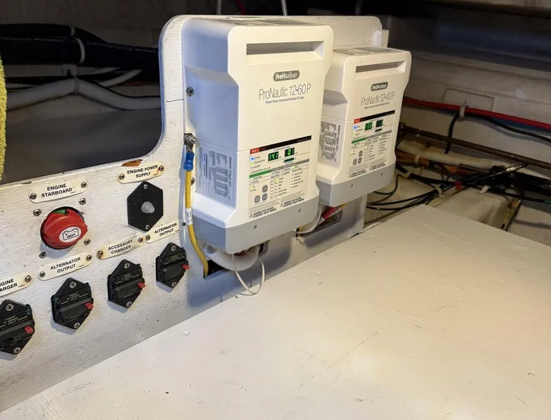 Slide: The Image of Carver Yachts C-34 Command Bridge 2013 - 5888684