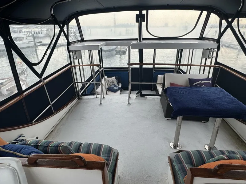 Slide: The Image of 44' Marine Trader Flybridge Aft - 5923418