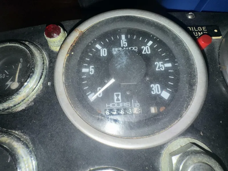 Slide: The Image of 44' Marine Trader Salon Helm - Starboard Engine - 5923406