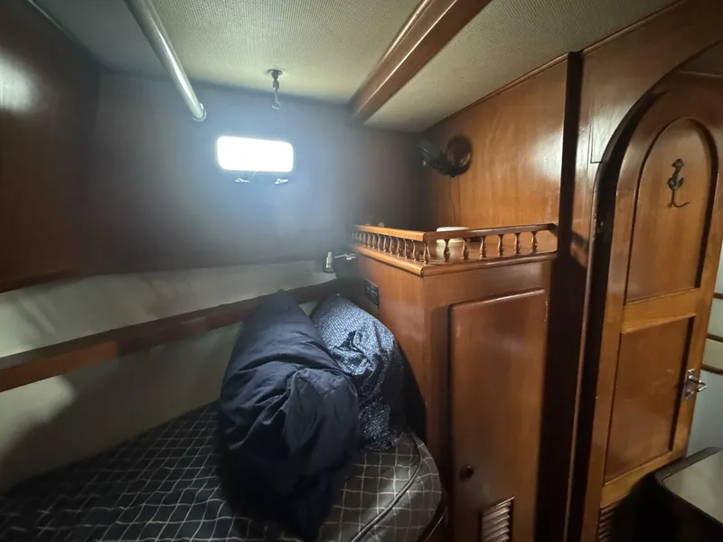 Slide: The Image of 44' Marine Trader V Berth Stateroom - 5923491