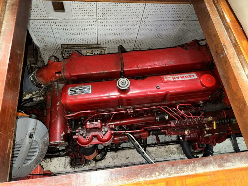 Slide: The Image of  44' Marine Trader Port Engine - 5945657