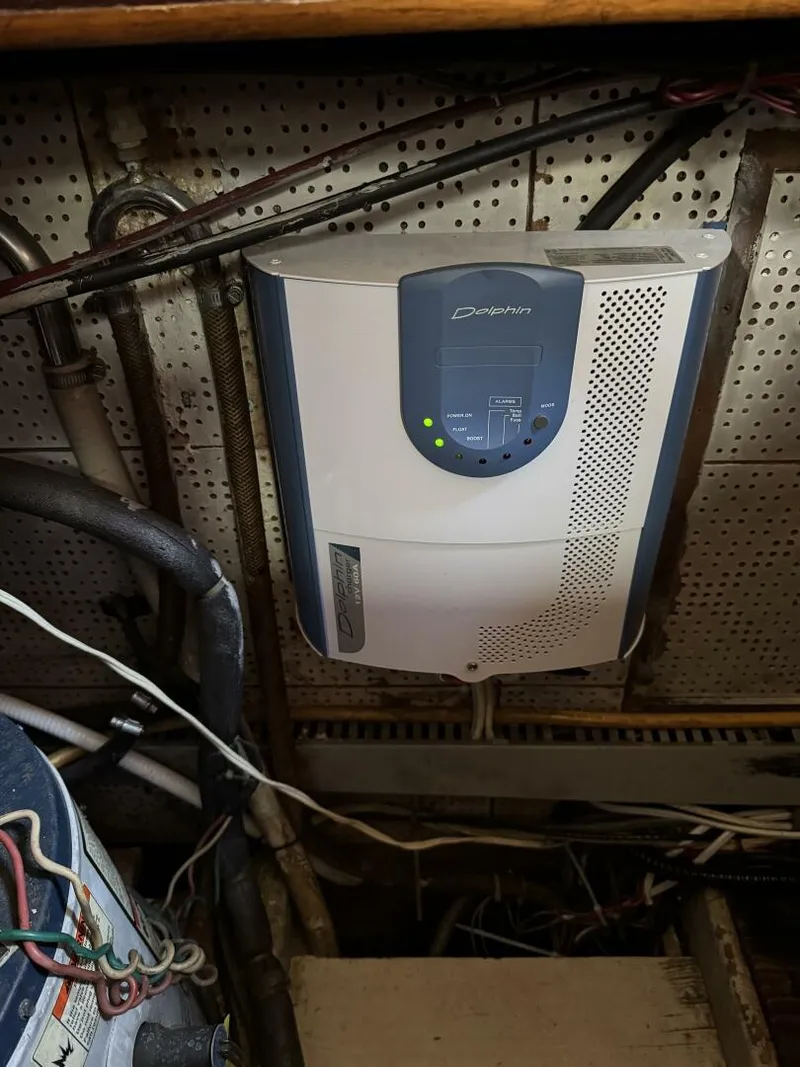 Slide: The Image of 44' Marine Trader Battery Charger - 5923564