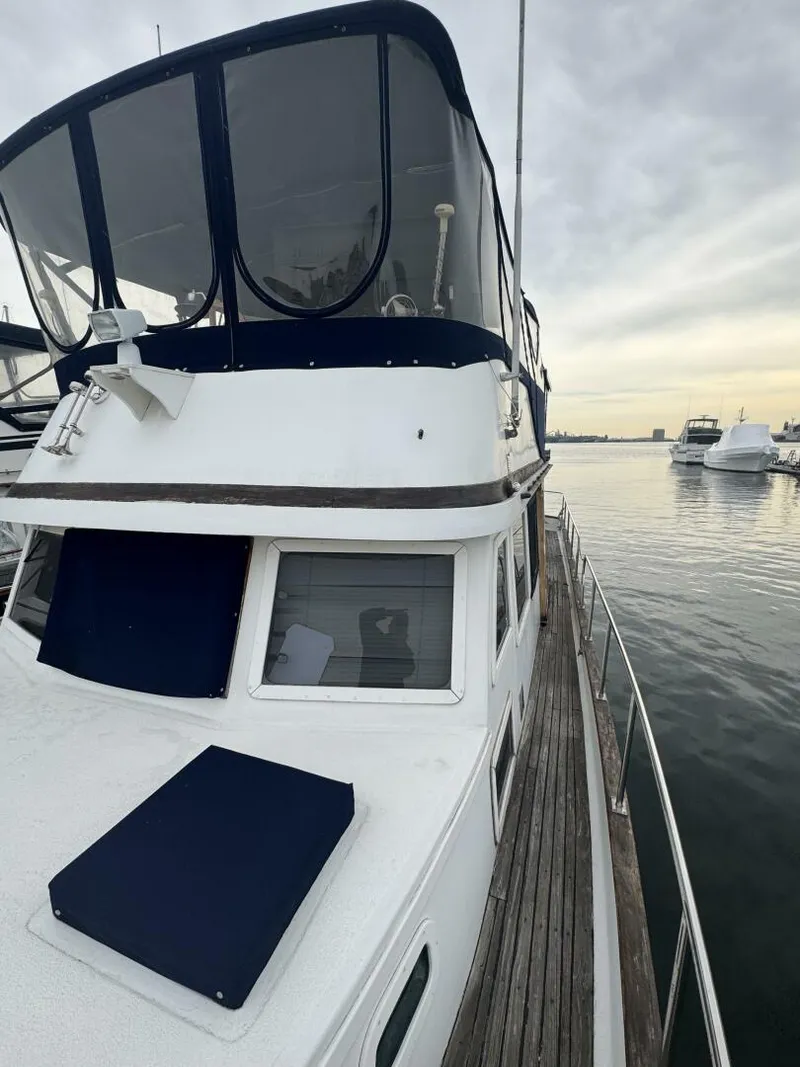 Slide: The Image of 44' Marine Trader Port Walkway - 5923589