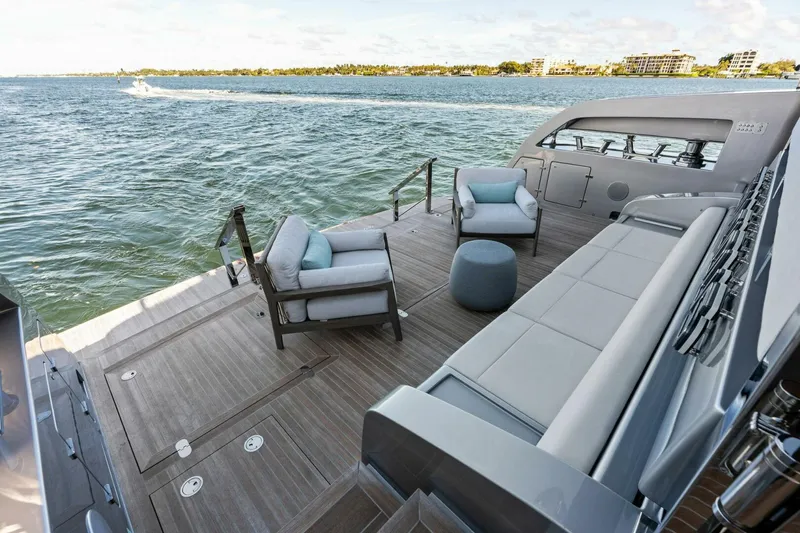 Slide: The Image of Riva Bellissima 2025 - 5889337