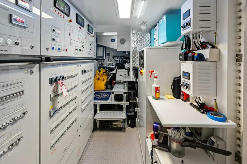 Slide: The Image of Riva Bellissima 2025 - 5889398