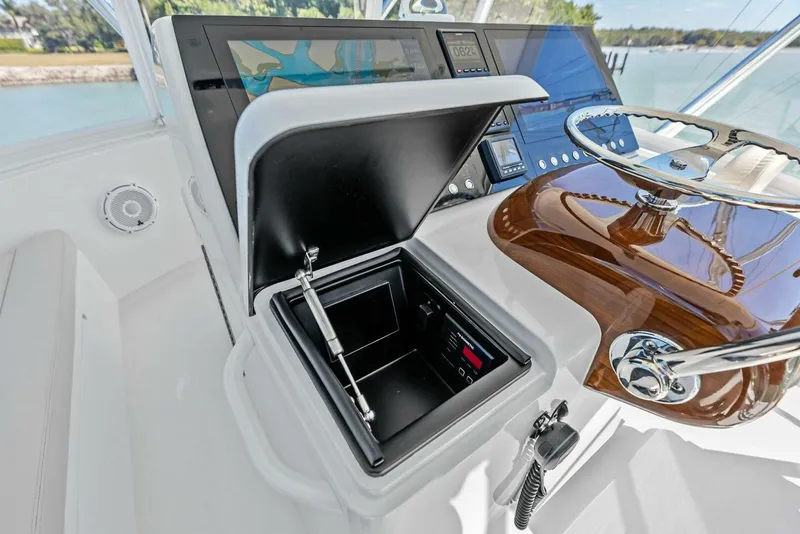 Slide: The Image of 2022 Viking 46 Billfish IRISH BEAUTE - 5930863