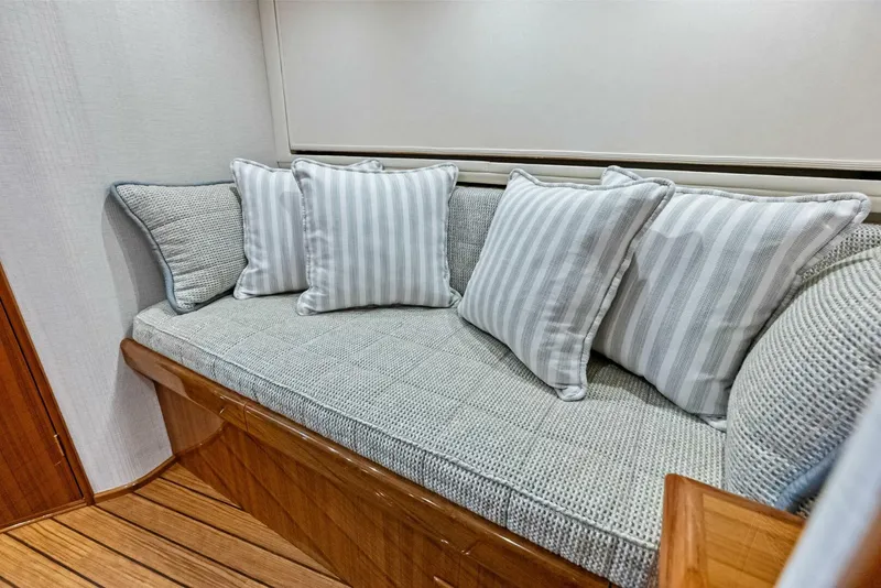 Slide: The Image of 2022 Viking 46 Billfish IRISH BEAUTE - 5930887