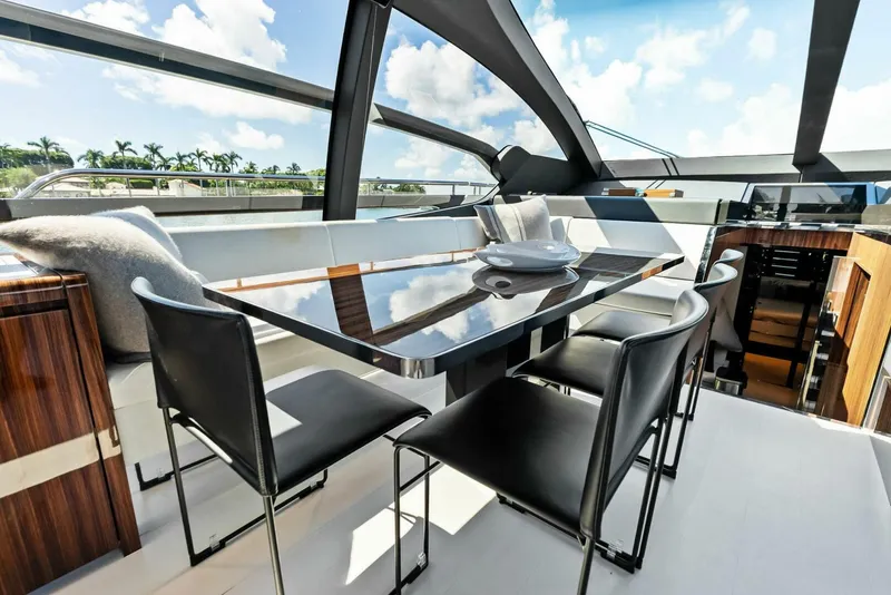 Slide: The Image of Riva Perseo Super 2023 - 5889656