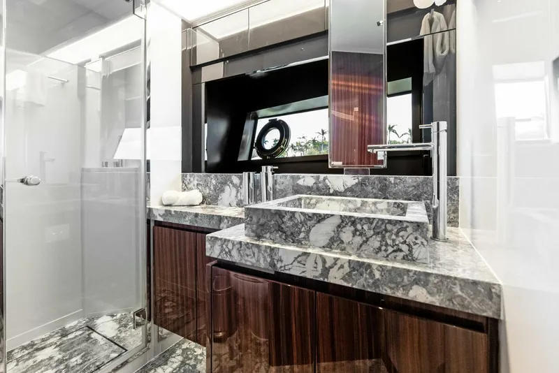 Slide: The Image of Riva Perseo Super 2023 - 5889695