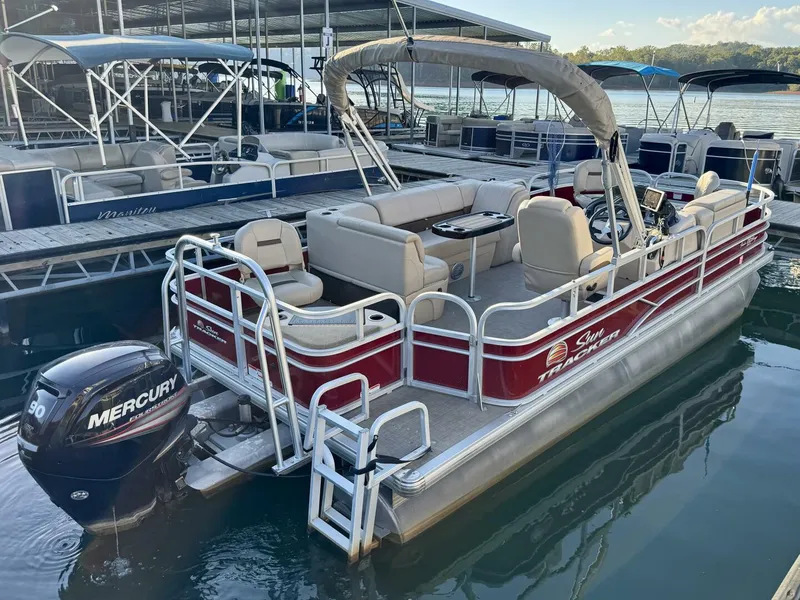 Slide: The Image of Sun Tracker Fishin' Barge 20DLX 2019 - 5985561