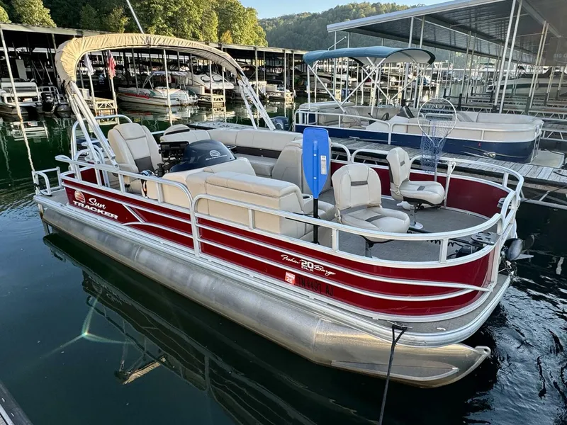Slide: The Image of Sun Tracker Fishin' Barge 20DLX 2019 - 5985562