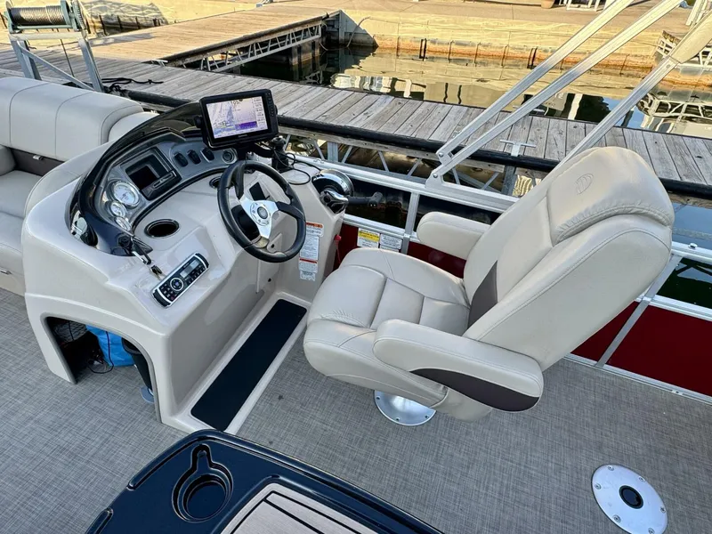 Slide: The Image of Sun Tracker Fishin' Barge 20DLX 2019 - 5985588