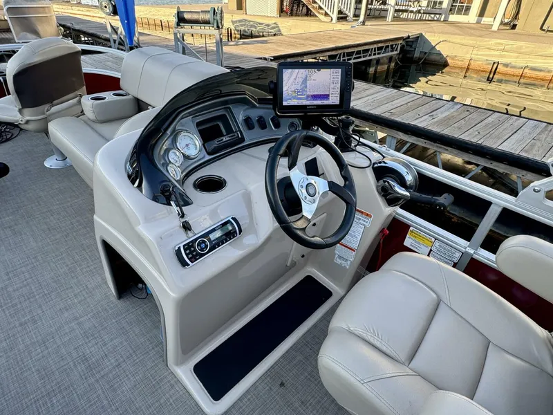 Slide: The Image of Sun Tracker Fishin' Barge 20DLX 2019 - 5985589