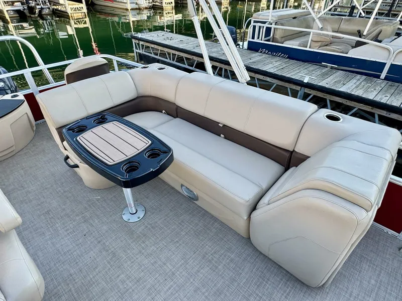 Slide: The Image of Sun Tracker Fishin' Barge 20DLX 2019 - 5985597